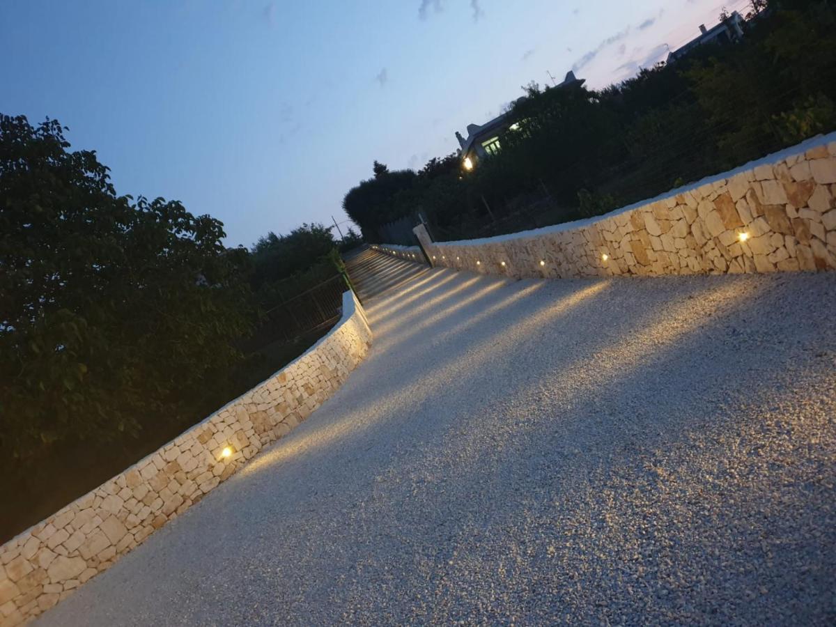 Trulli Dal Sole Alla Luna Villa Martina Franca Exterior foto