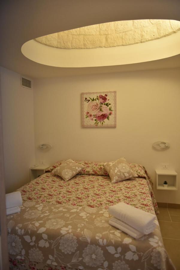 Trulli Dal Sole Alla Luna Villa Martina Franca Exterior foto