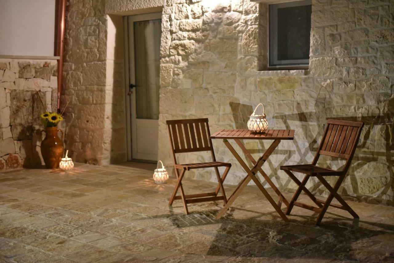 Trulli Dal Sole Alla Luna Villa Martina Franca Exterior foto